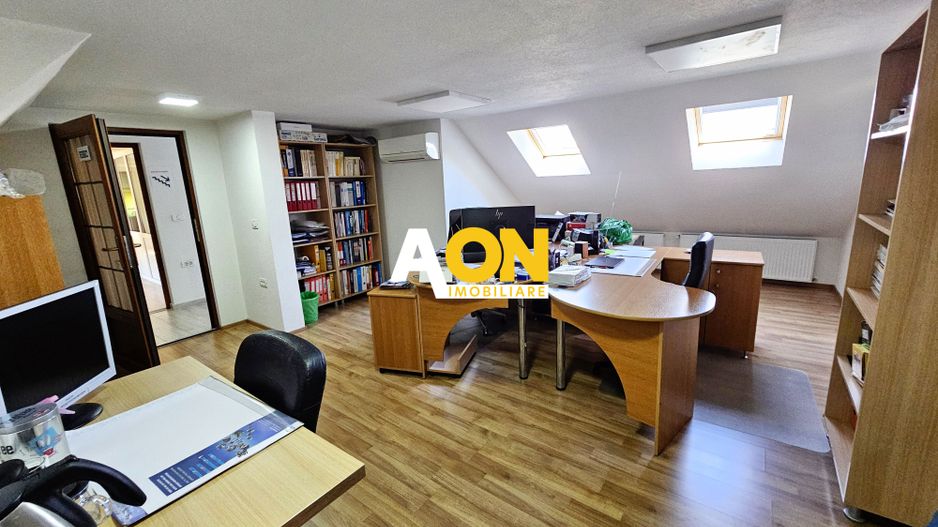 Casa S+P+M, 9 camere, ideala pentru birouri sau clinica, zona Centru - Poză 16