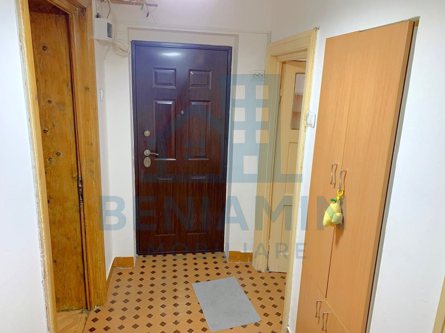 Apartament 2 camere decomandat P/2 Blocurile Militare, Strada Spaniei - Poză 4