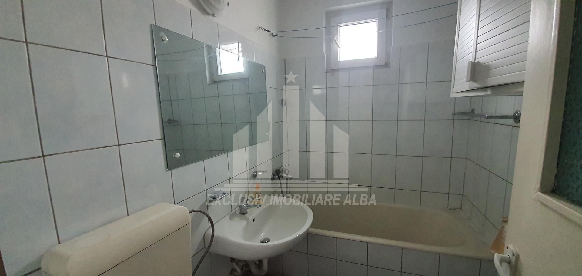Apartament 3 camere | De inchiriat | 65 mp | Cetate - Transilvaniei - Poză 6