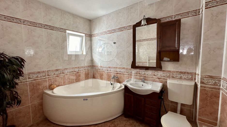 Vanzare 4 camere, Zorilor, 120 mp utili, imobil cu 8 apartamente - Poză 22