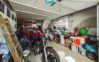 Casă la curte comună, zonă ultracentrală - Poză 21