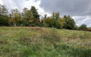 Teren intravilan cu Puz si priveliște deosebită, spre Cetatea Cisnădioara - Poză 8