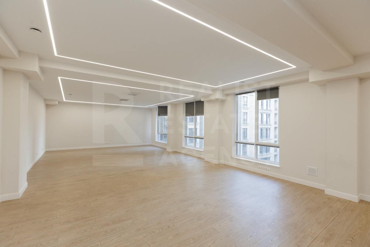 Chirie, spațiu comercial, 117 mp,  str. Mihai Eminescu, Centru - Poză 12