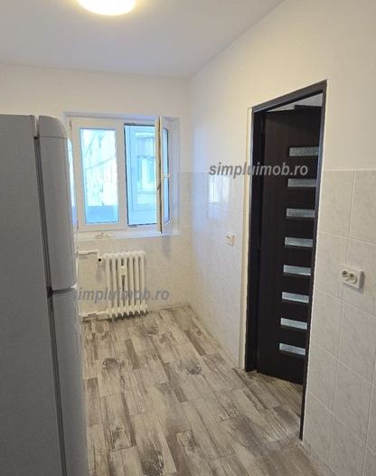 Decomandat renovat 3 camere Dna Ghica Colentina - Poză 7