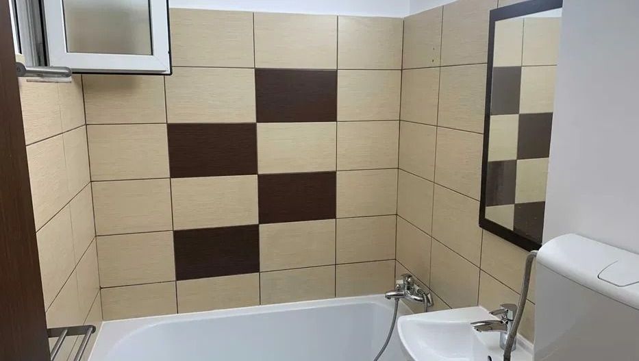 AP. 3 CAMERE DRUMUL TABEREI, RENOVAT, METROU, BUCATARIE INCHISA - Poză 4