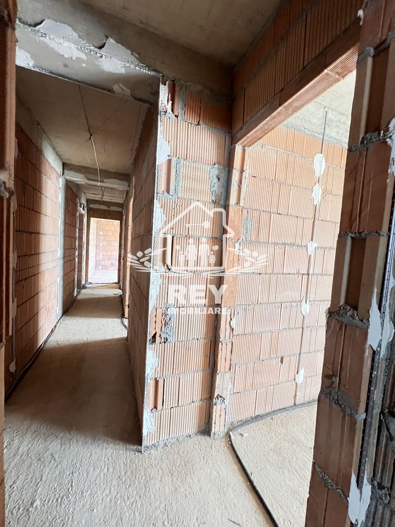 Apartament 3 camere decomandate cu balcon si parcare | Șelimbăr-LIDL - Poză 6