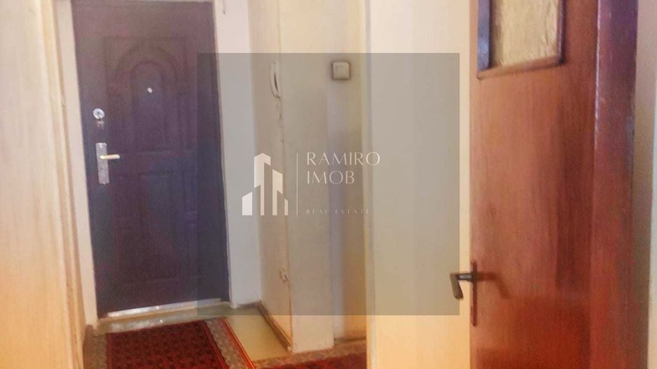 Apartament 2 camere, decomandat, Metrou Nicolae Grigorescu, DE RENOVAT - Poză 4