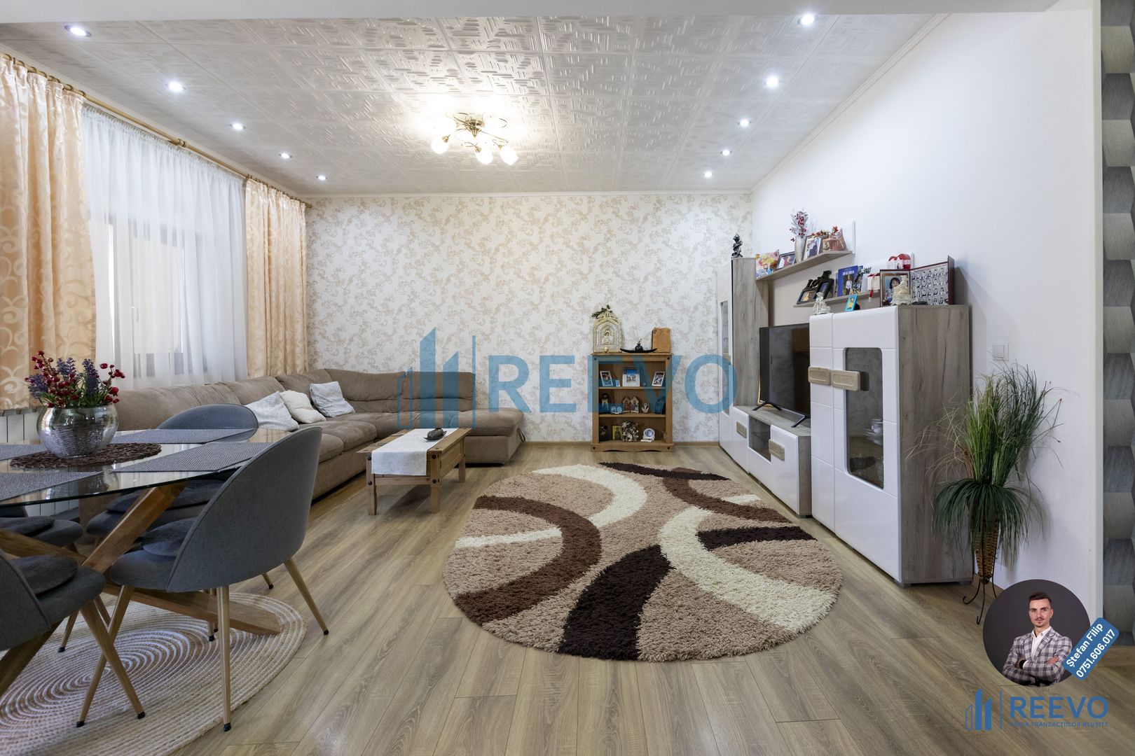 Casă pe parter și 1.200 mp teren, Ruși-Ciutea - Poză 1