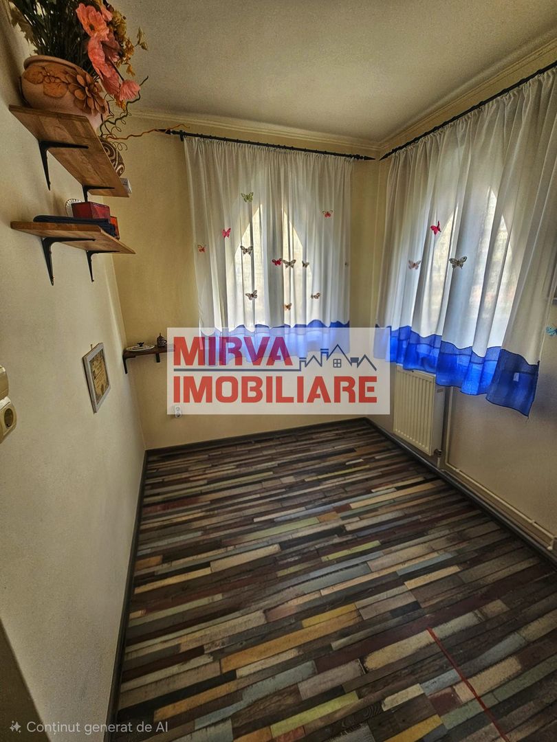 Casa P+1E+M, cu 5 camere în Cantacuzino – ideală birouri sau locuință - Poză 26