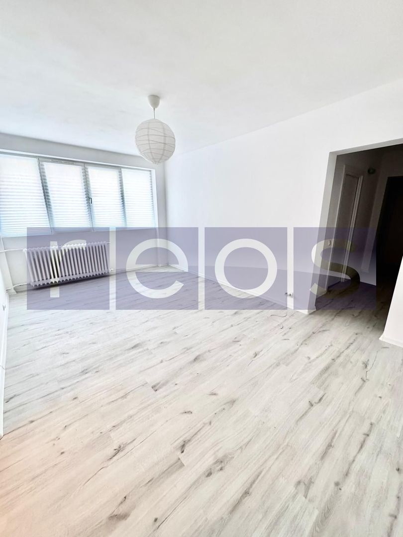 VANZARE 3 CAMERE -SEMIDECOMANDAT - TITAN - Poză 1