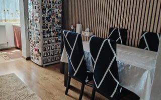 Apartament 2 camere de vânzare - Craiovița noua - Poză 3