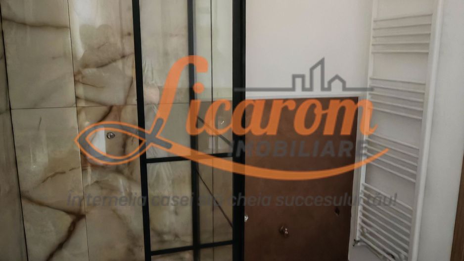 COMISION 0. Corp de casa,Carpatilor intrare in Racadau,P+E,4 camere. - Poză 9