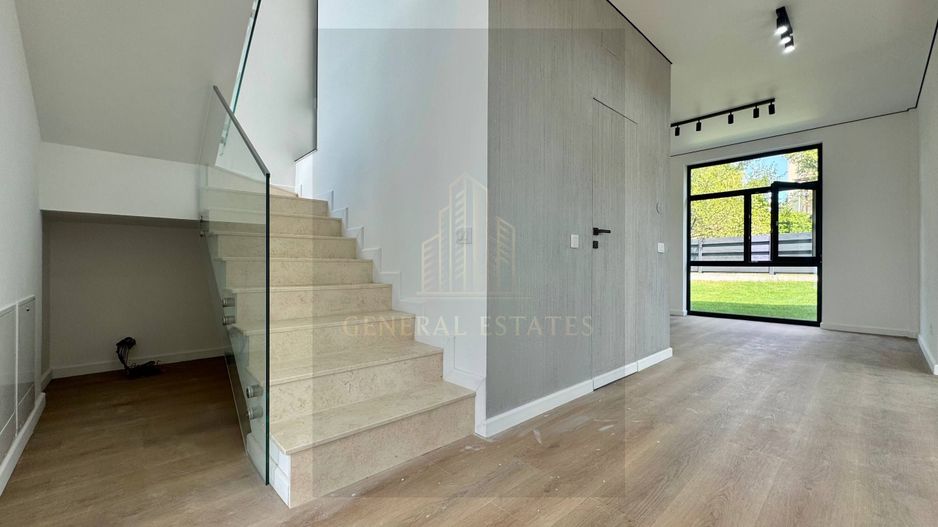 Vânzare Casă în 2 Nivele  - 160 m.p - Vișan. - Poză 8