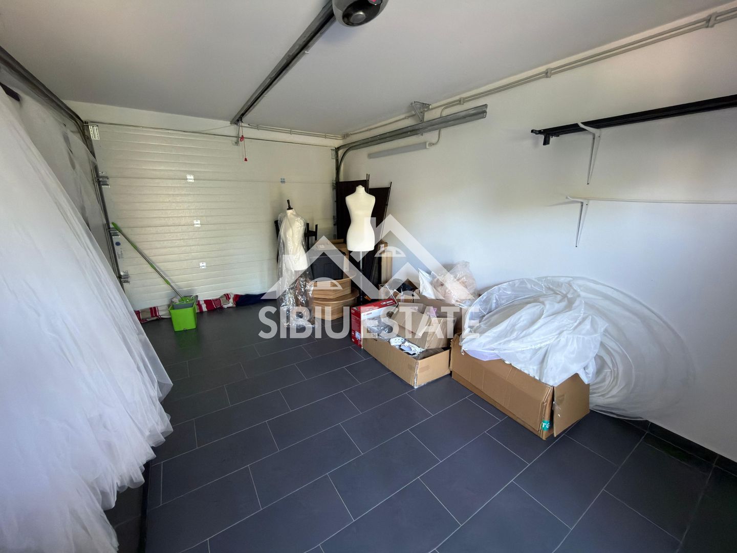 Spatiu comercial/birouri, zona buna, circulata, cladire moderna - Poză 5