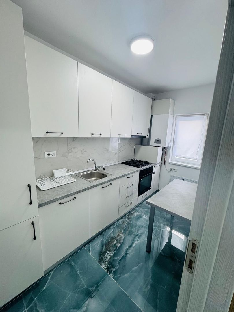 De inchiriat apartament nou, mobilat, 2 camere Gradiste Arad - Poză 6