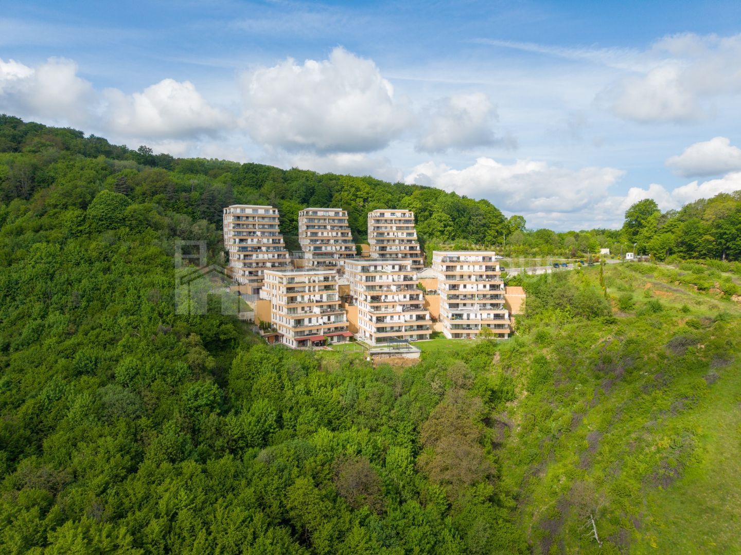Priveliște de Cartier Rezidențial de Lux | 2 Camere + Terasă 52 MP | Season Resi - Poză 28