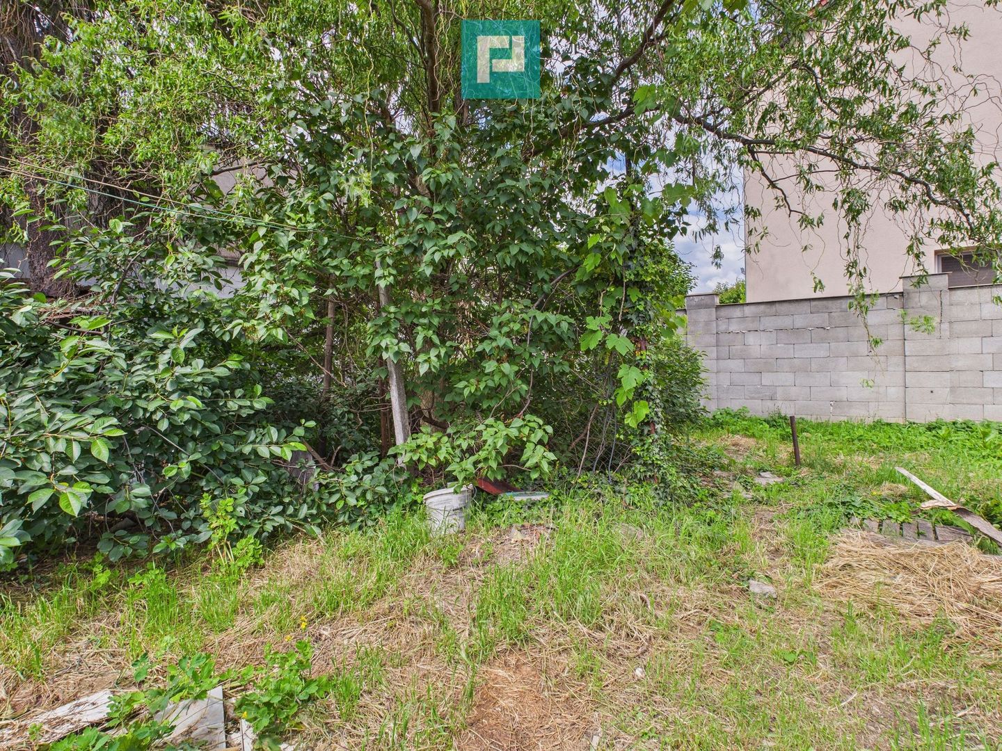 Casă cu 3 camere pentru investiții în Grădiște - Poză 17