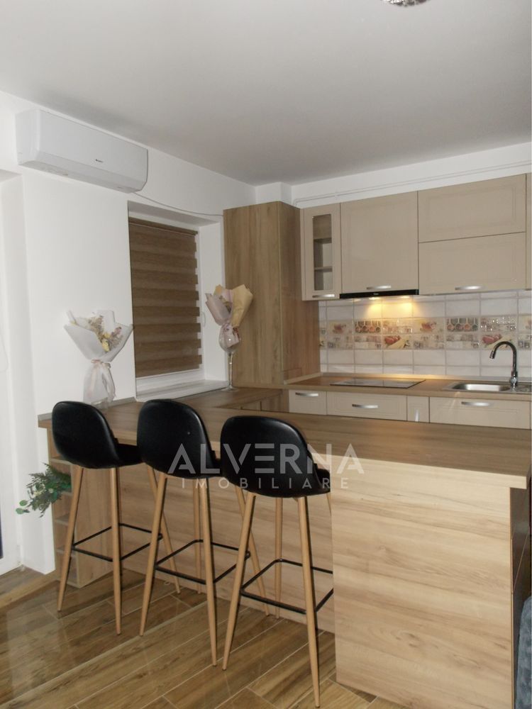 Apartament 2 camere 60mp | parcare | balcon | zona Semicentral - Poză 2