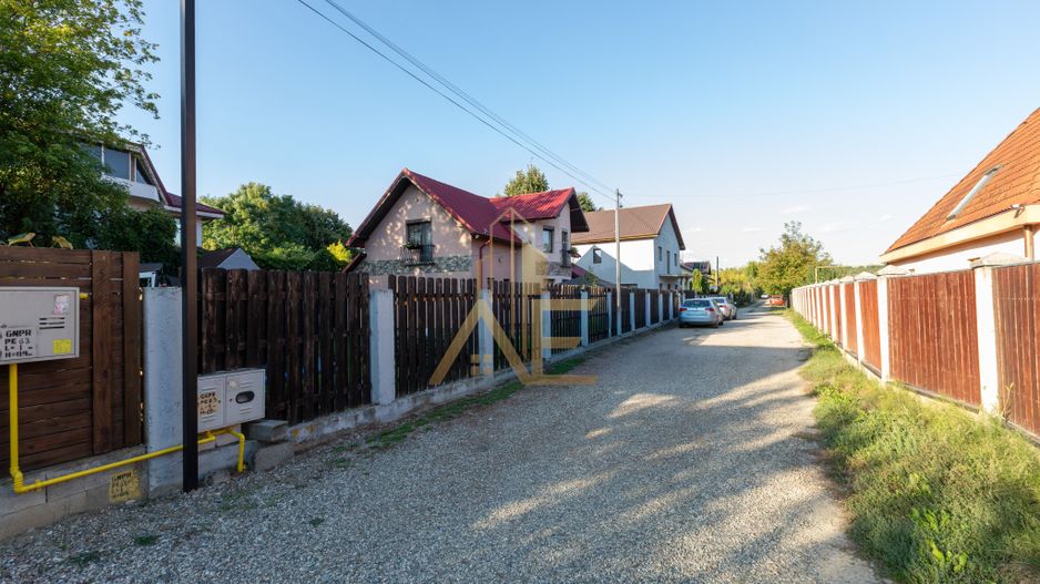 Casă superbă pentru familie în Lilieci – 133 mp utili, 500 mp teren - Poză 43
