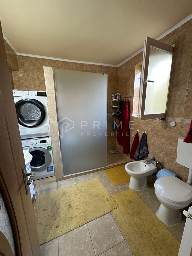 Casă spațioasă de vânzare – Corunca, zona Vatman - Poză 10