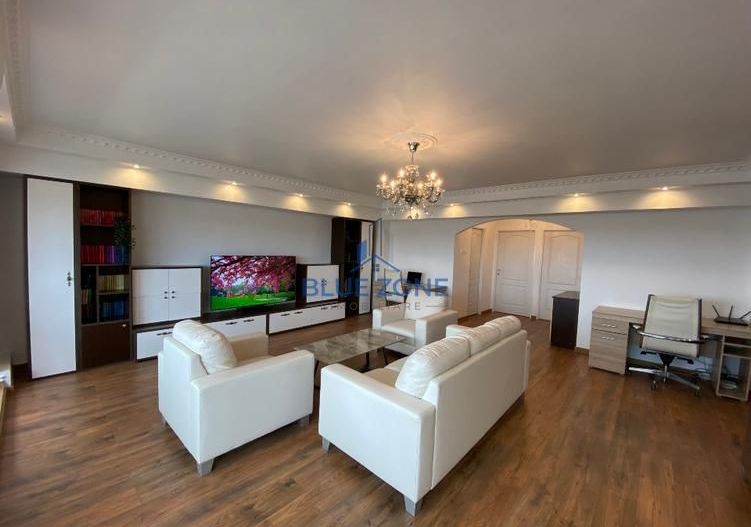Apartament 4 camere, 110mp utili, living mare, lux - Poză 4