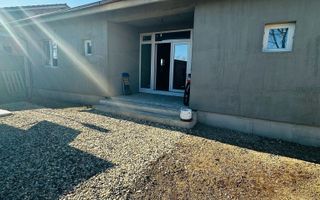 Comision 0! Casa individuala la sol Giarmata 670mp teren - Poză 1