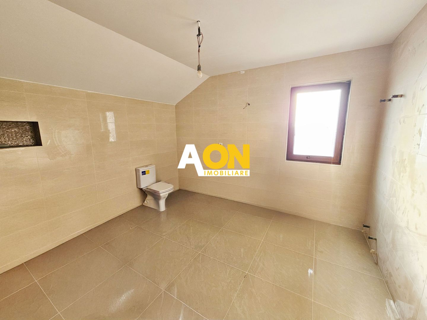 Casa 5 camere, 400 mp teren, Micesti - Poză 12