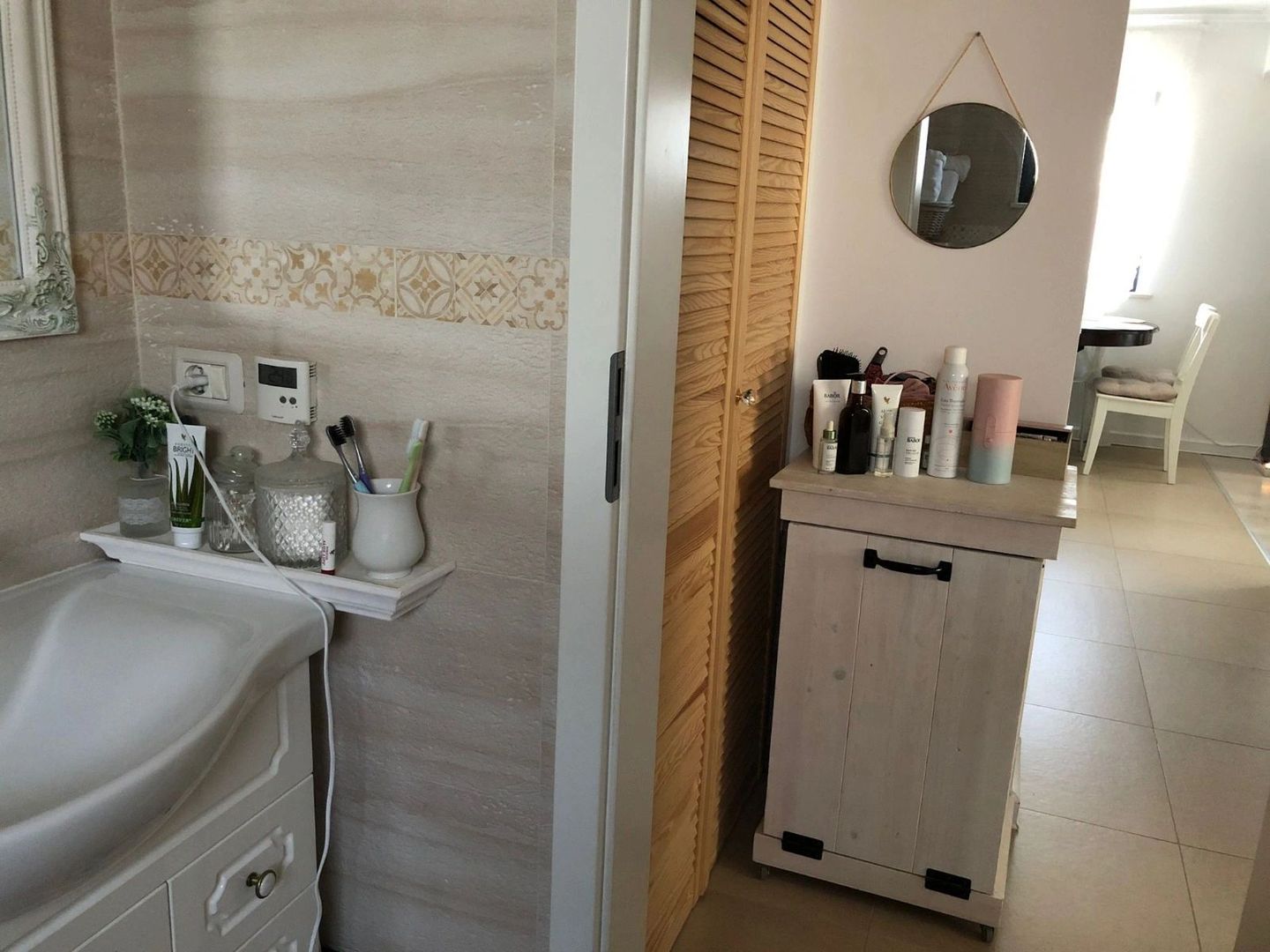 APARTAMENT CU 2 CAMERE IN DUMBRAVITA - Poză 19