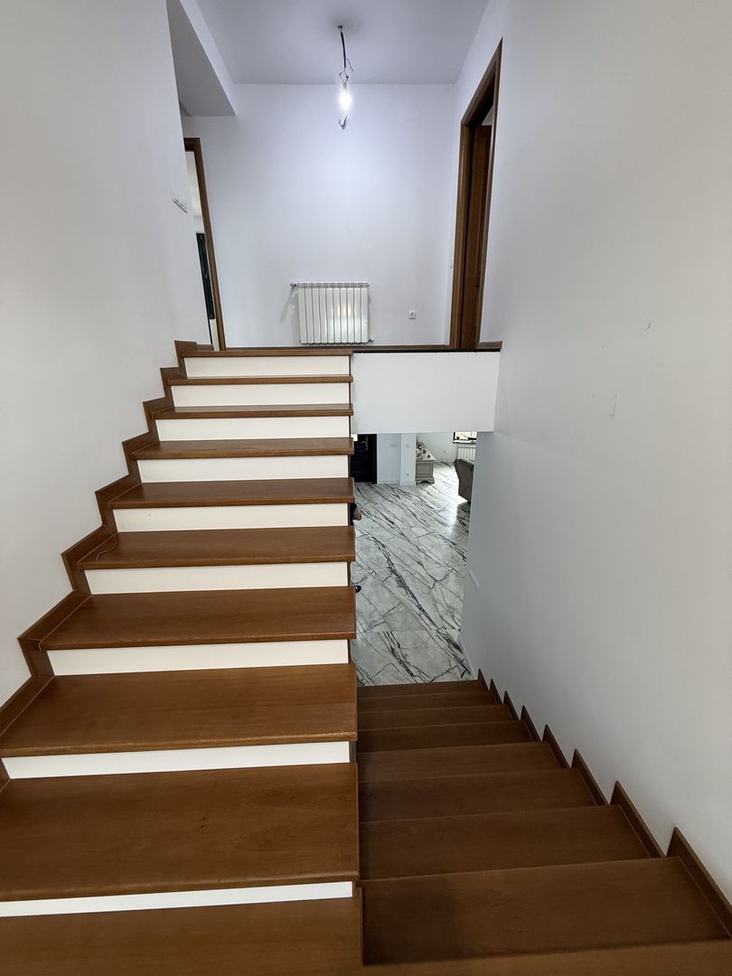 Vila Delux P+1 cu terasă și garaj + teren intravilan 783mp - Poză 21