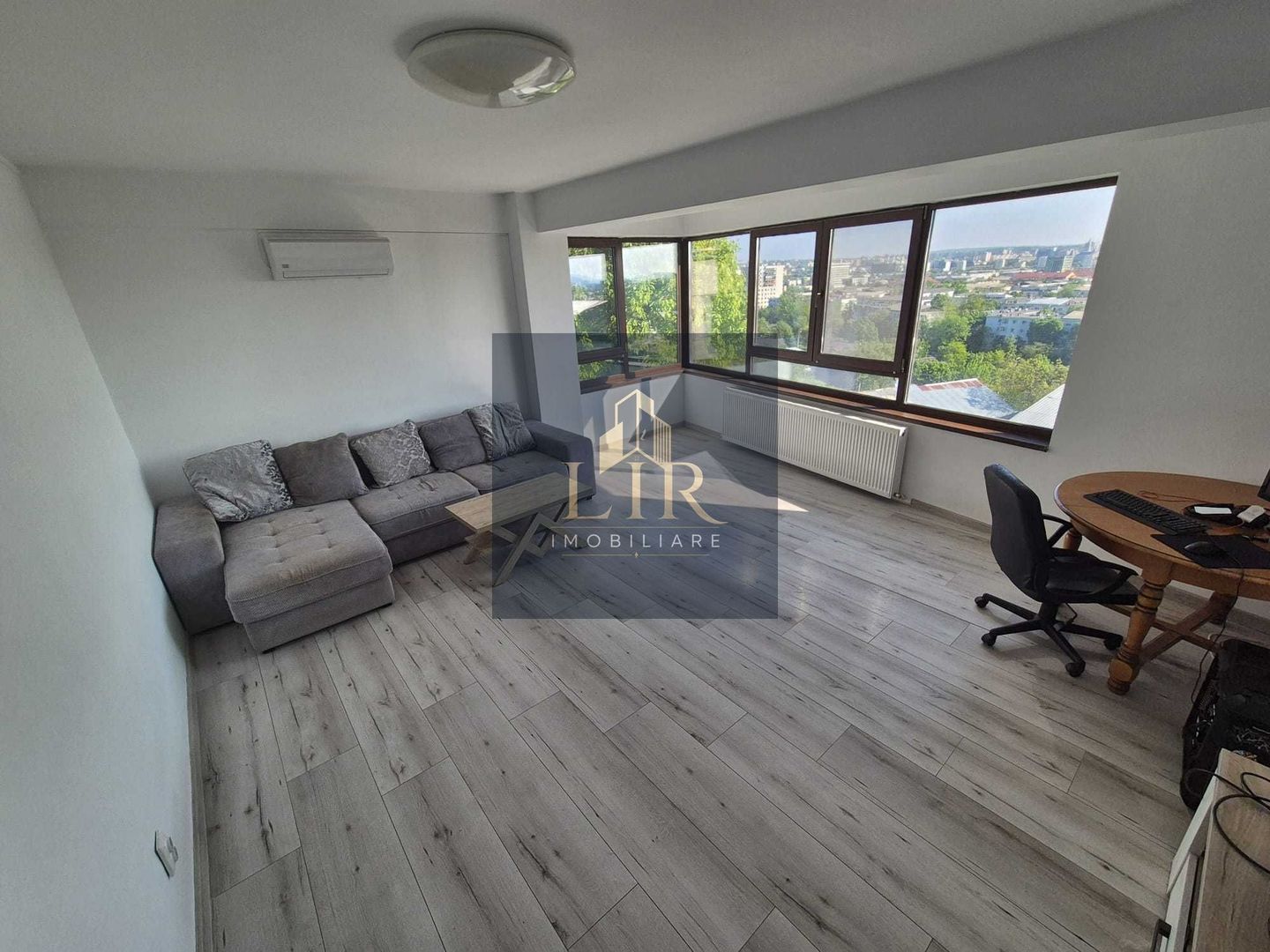 Apartament 2 camere Dec,mobilat si utilat Galata - nicolina - Poză 1