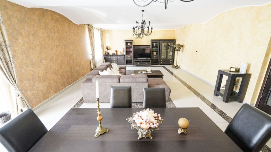 Vila moderna S+P+M, piscina acoperita, sauna, sala fitness-zona Ford/Cassia Park - Poză 6