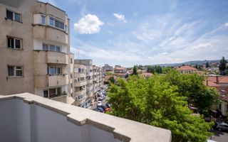 Apartament 3 camere complet renovat | 73 mp | zona Centrala! - Poză 13