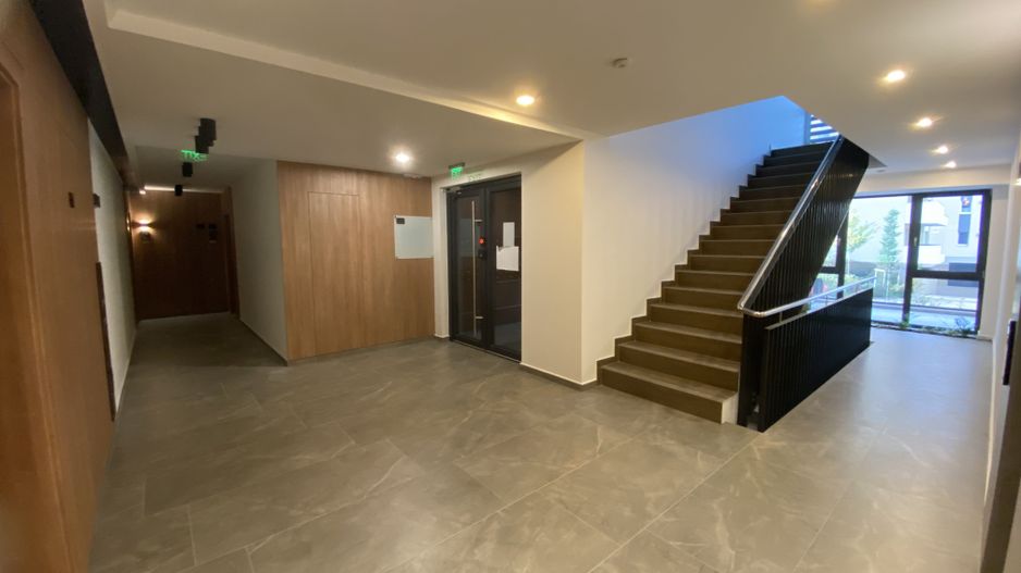 Spațiu comercial / Birouri de închiriat în Urban Plaza | Predare imediată - Poză 21