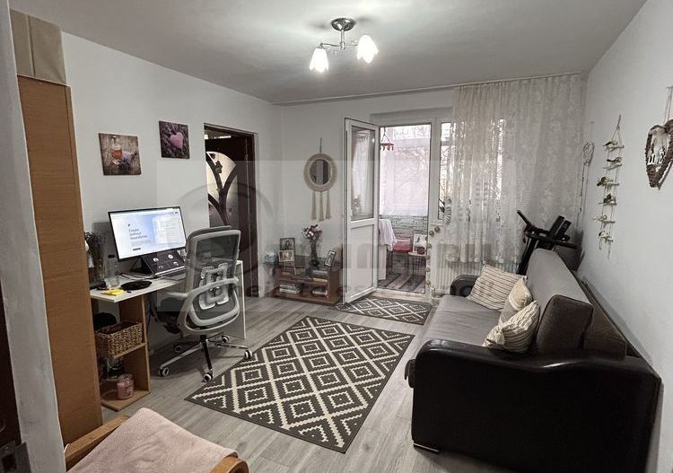 Apartament 2 camere ned – Zona Podu Rosu- Bulevardul Țuțora, Iasi - Poză 1