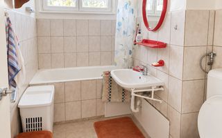Apartament 3 camere, 67 mp, etaj 3/4 – Astra, zona Planete - Poză 5