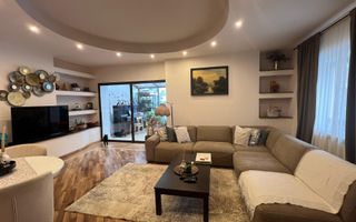 Vila Damaroaia - langa lacul Grivita - Poză 1