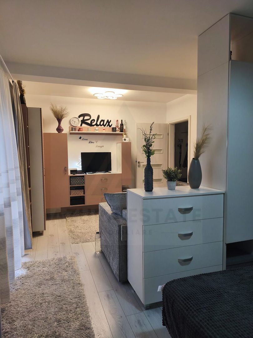 Apartament modern 2 camere si curte privata 45 mp pe Doamna Stanca - Poză 1