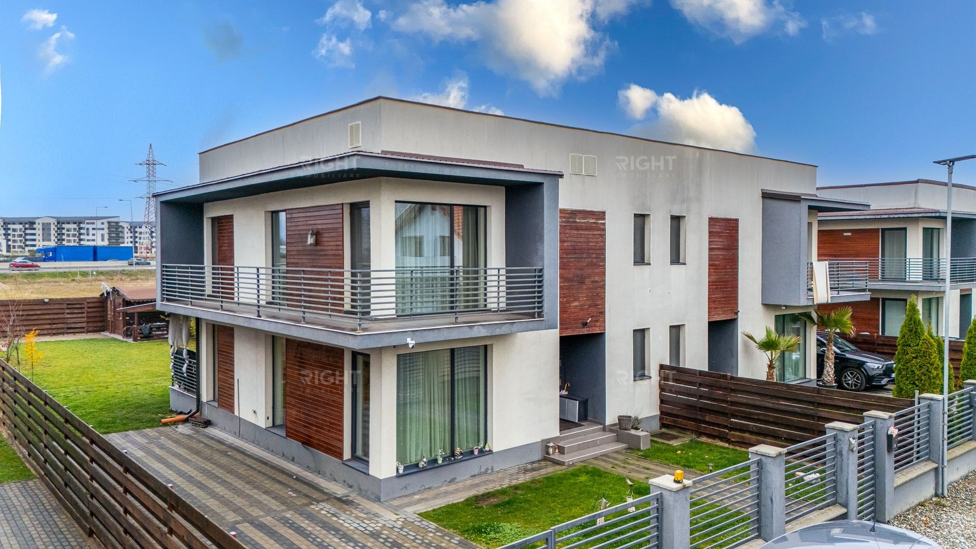 Casa superba | 4 camere | 523 m teren | zona ideala Sanpetru Brasov - Poză 2