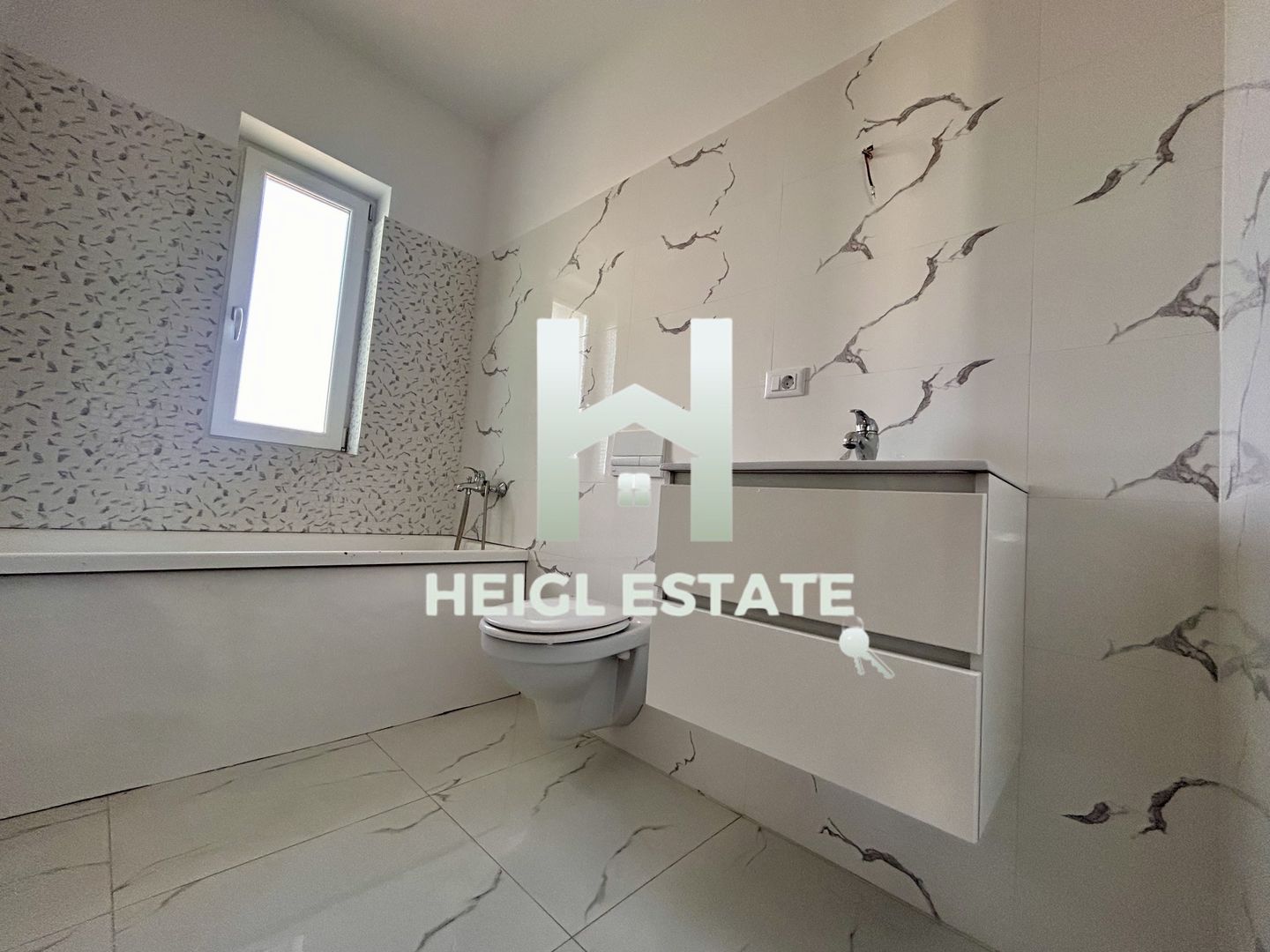 Duplex cu 4 camere Giroc - Poză 13