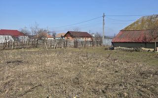 Casă bătrânească de vânzare – sat Prajoaia - Poză 7