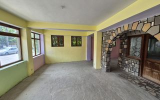 Spatiu comercial+Locuinta 664 mp construiti+anexa 16 mp si teren 845mp - Poză 9