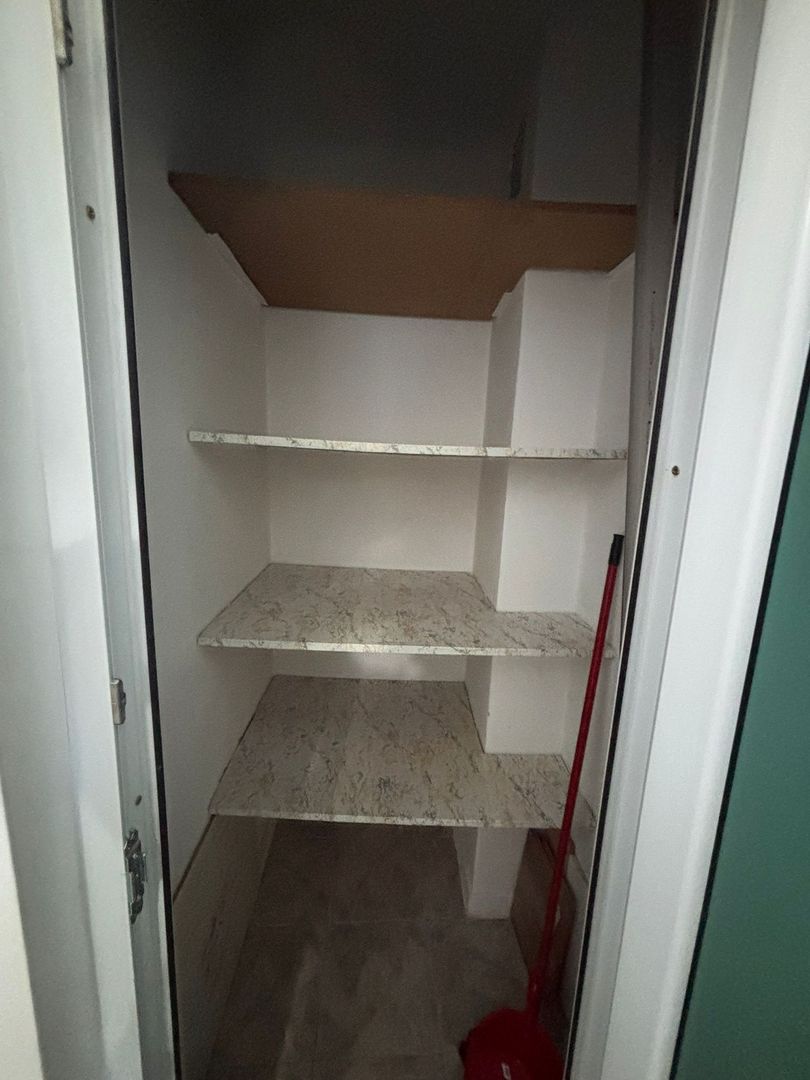 Apartament 2 camere semidecomandat – Tiglina 1, etaj 1 - Poză 3