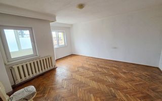 Apartament 2 camere, etaj 1, decomandat, 57 mp utili, 2 balcoane, boxa - Poză 2