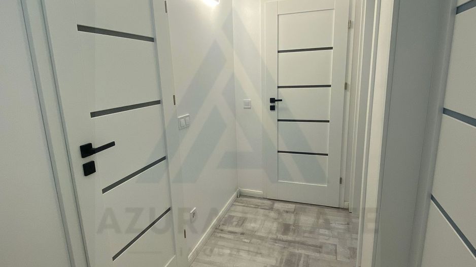 Apartament 3 camere 2 bai curte 85 mp 2 locuri de parcare in Selimbar - Poză 8