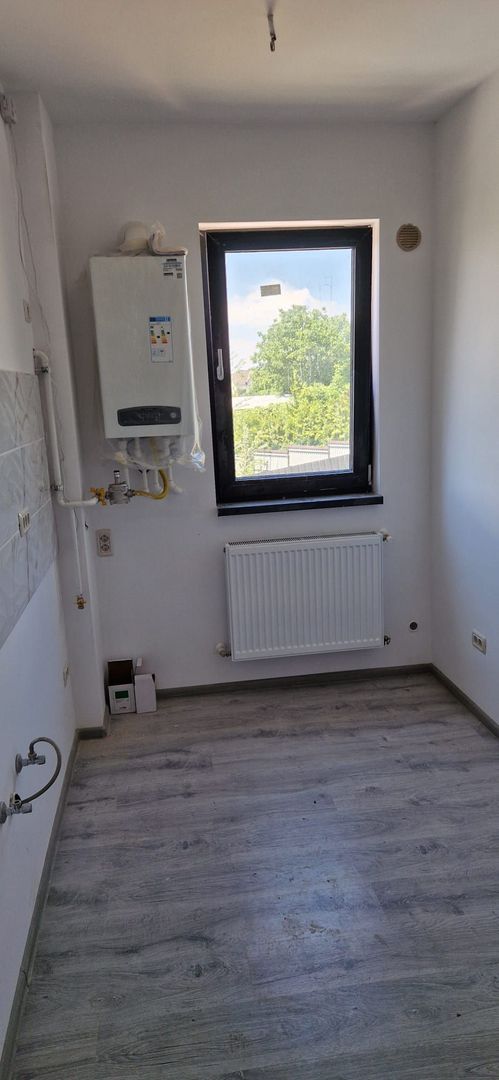 Apartament 2 Camere, etaj 1-Bloc nou-Falticeni - Poză 3