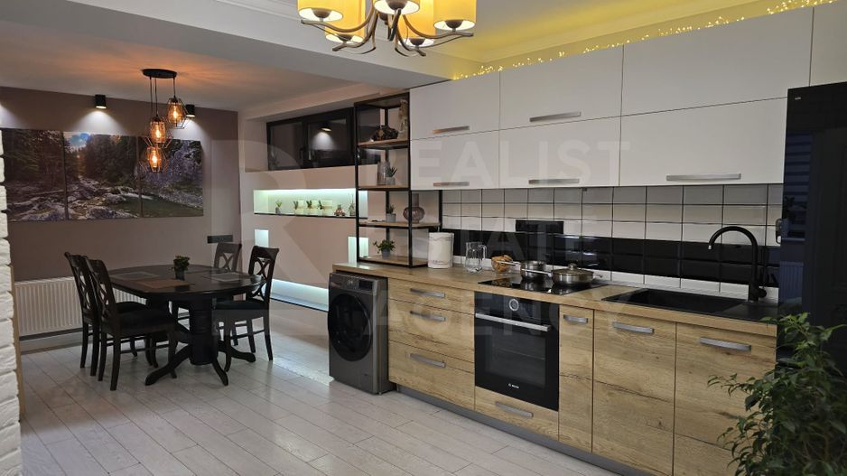 Vânzare, casă, 3 nivele, 6 camere, str. Mihail Sadoveanu, Strășeni - Poză 2