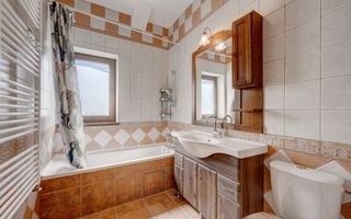 2 Vile individuale in Paradisul Verde P+M, caramida, ideal familii - Poză 79