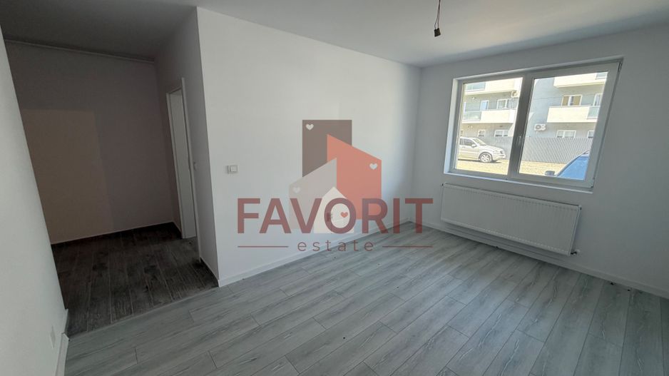 Disponibil imediat. Decomandat. TVA 21% inclus in pret - Poză 4