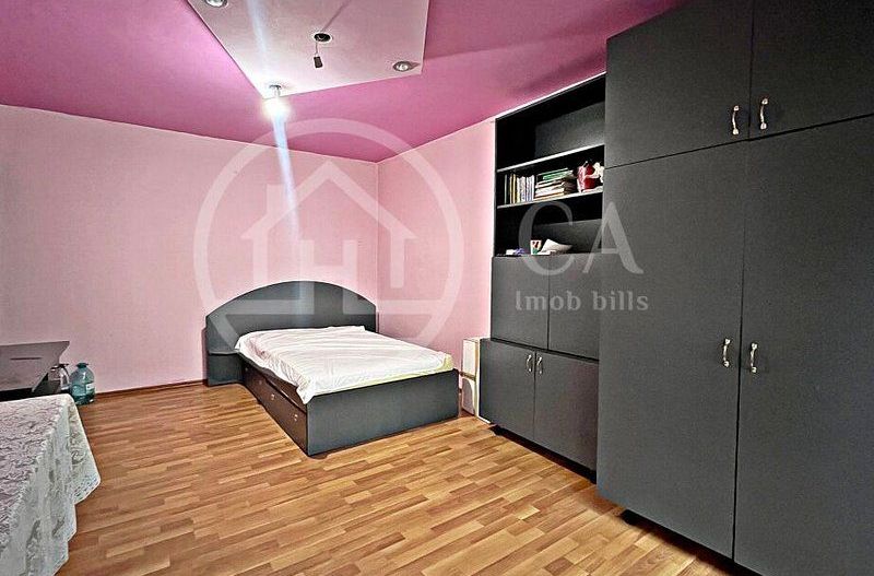Apartament cu 3 camere de vanzare in zona Rogerius, Oradea - Poză 9