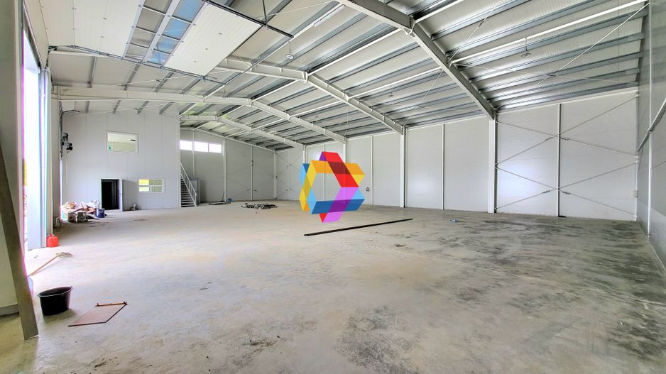 Hala Brașov - 600 mp - Poză 4